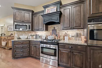 116 S 600 E, Nephi, UT 84648 - Photo 13