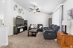 118 W 860 N, Santaquin, UT 84655 - Photo 3