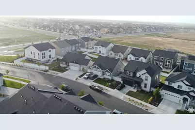 4472 W Monument Peak Dr S, Herriman, UT 84096 - Photo 5