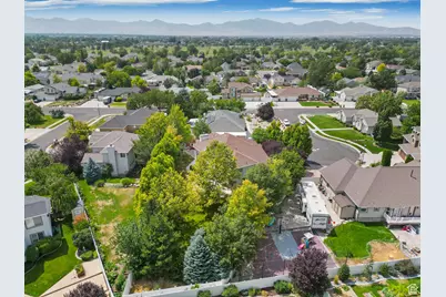 2041 W 8820 S, West Jordan, UT 84088 - Photo 51