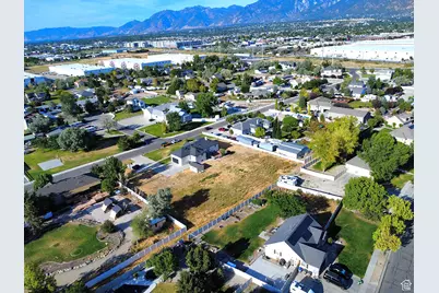 353 W Redberry Rd, Draper, UT 84020 - Photo 71