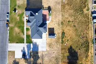 353 W Redberry Rd, Draper, UT 84020 - Photo 67