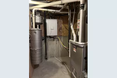 353 W Redberry Rd, Draper, UT 84020 - Photo 51