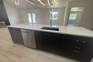 353 W Redberry Rd, Draper, UT 84020 - Photo 11