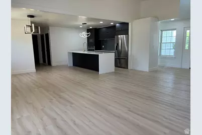 353 W Redberry Rd, Draper, UT 84020 - Photo 9