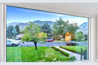 3129 N Cherokee Ln E, Provo, UT 84604 - Photo 7