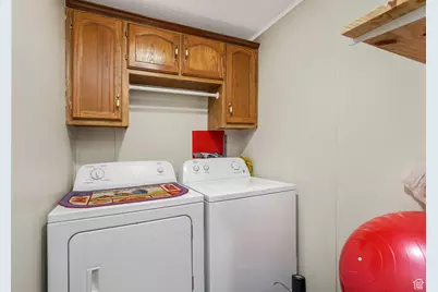 3860 S Midland Dr #B97, Roy, UT 84067 - Photo 13