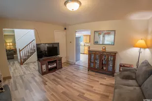 2103 E Kramer Dr, Sandy, UT 84092 - Photo 7