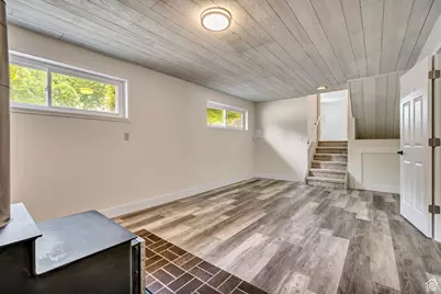 841 E Newbold Cir S, Midvale, UT 84047 - Photo 13