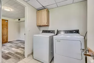 841 E Newbold Cir S, Midvale, UT 84047 - Photo 17