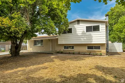 841 E Newbold Cir S, Midvale, UT 84047 - Photo 1