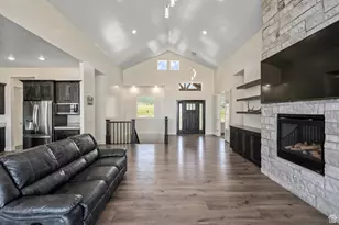 2175 N Dapple Dr, Tooele, UT 84074 - Photo 3