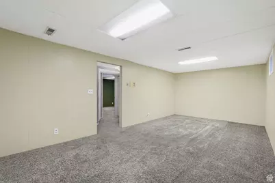 920 E 4050 S, Ogden, UT 84403 - Photo 17