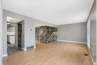 920 E 4050 S, Ogden, UT 84403 - Photo 3