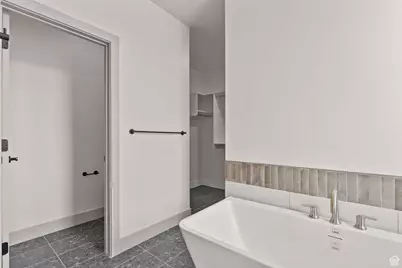 1033 E Coyote Crest Dr, Washington, UT 84780 - Photo 17