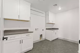 1033 E Coyote Crest Dr, Washington, UT 84780 - Photo 29