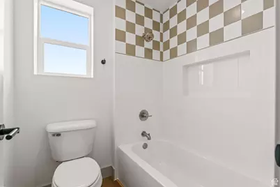 1033 E Coyote Crest Dr, Washington, UT 84780 - Photo 31