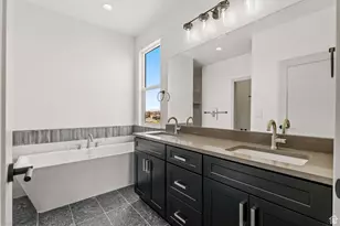 1033 E Coyote Crest Dr, Washington, UT 84780 - Photo 15