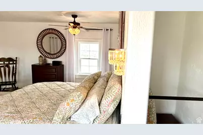390 N 100 W, Fillmore, UT 84631 - Photo 29