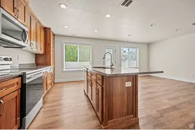 2777 W 4175 S #229, Roy, UT 84067 - Photo 9