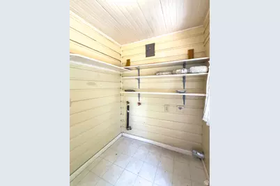 280 W 500 S, Price, UT 84501 - Photo 13