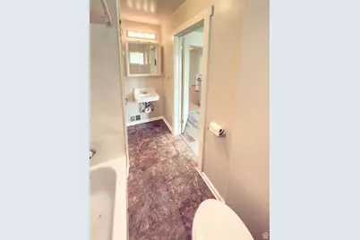 280 W 500 S, Price, UT 84501 - Photo 29