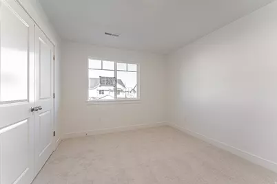 593 W Sungleam Ln #2388, Saratoga Springs, UT 84045 - Photo 3