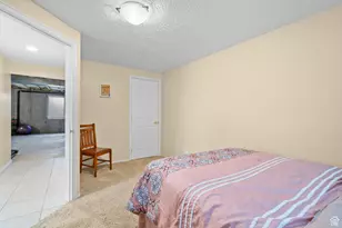 9083 S Enchanted Oak Ln, Sandy, UT 84094 - Photo 25