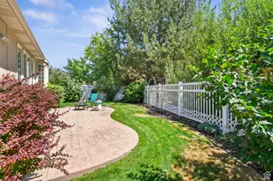 9083 S Enchanted Oak Ln, Sandy, UT 84094 - Photo 33