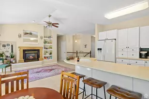 9083 S Enchanted Oak Ln, Sandy, UT 84094 - Photo 11