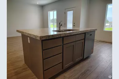 2057 N Loxley Dr, Tooele, UT 84074 - Photo 5