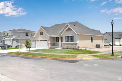 3198 S Blue Heron Dr E #609, Saratoga Springs, UT 84045 - Photo 3