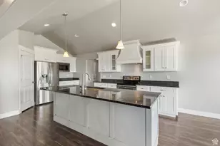 583 Sunset Dr, Santaquin, UT 84655 - Photo 9