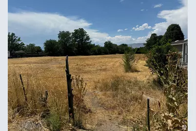 1716 S 400 W, Orem, UT 84058 - Photo 3