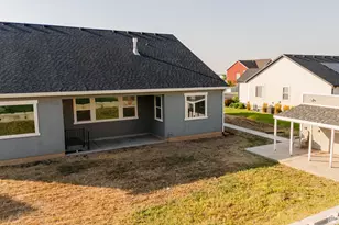 1077 S Red Barn Vw Dr, Santaquin, UT 84655 - Photo 33