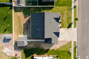 1077 S Red Barn Vw Dr, Santaquin, UT 84655 - Photo 35