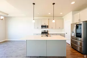 1077 S Red Barn Vw Dr, Santaquin, UT 84655 - Photo 7