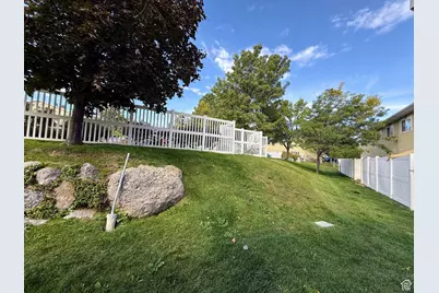 6900 S Florentine Way, West Jordan, UT 84084 - Photo 25