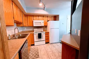 6900 S Florentine Way, West Jordan, UT 84084 - Photo 5