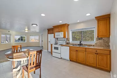 136 E 1455 S, Salem, UT 84653 - Photo 25