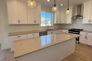 1142 W 220 N, Mapleton, UT 84664 - Photo 5