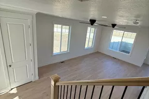 1142 W 220 N, Mapleton, UT 84664 - Photo 9