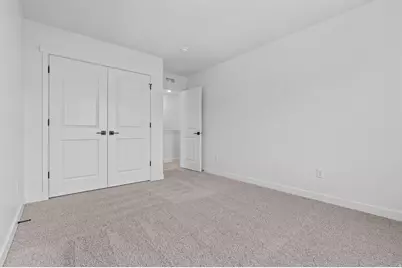 7136 Oquirrh Ranch Pkwy N, Eagle Mountain, UT 84005 - Photo 21