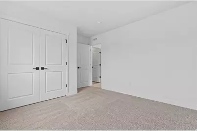 7136 Oquirrh Ranch Pkwy N, Eagle Mountain, UT 84005 - Photo 23
