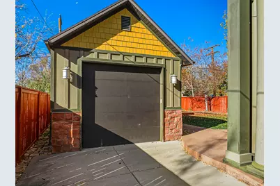 1326 S 1000 E, Salt Lake City, UT 84105 - Photo 11