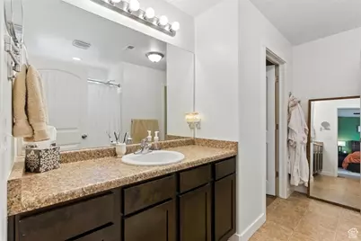 1187 W Seraphim Ct, Layton, UT 84041 - Photo 15