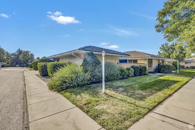 1872 E 5150 S, Holladay, UT 84117 - Photo 3