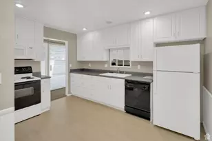 1872 E 5150 S, Holladay, UT 84117 - Photo 11