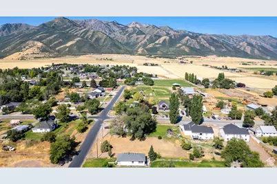 83 W 300 N #4, Wellsville, UT 84339 - Photo 13