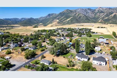 83 W 300 N #4, Wellsville, UT 84339 - Photo 9